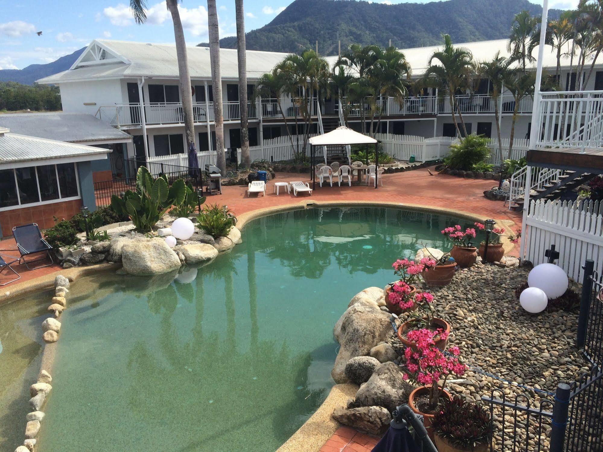 South Cairns Resort Exteriör bild